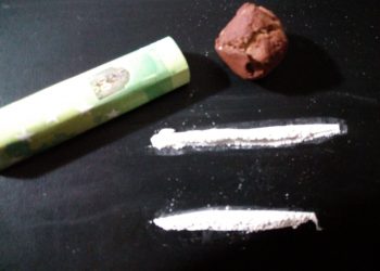 Kokain- und Cannabishandel - Enthaftung Symbolfoto für SMG - Kokain Адвокат lawyer Odvjetnik Advokat avocat avukat 弁護士 փաստաբան адвокат δικηγόρος ügyvéd юрист právník ทนายความ abogado odvetnik avvocato