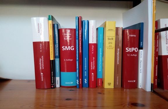 © Rechtsanwalt Mag. Andreas Strobl StPO Festnahme Verhaftung Vernehmung Rechte Beschuldigter